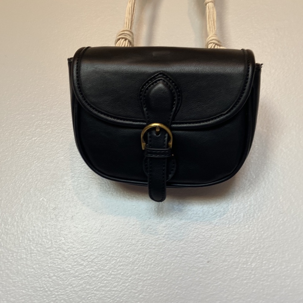Anthropology Street Level Black Vegan Leather cross body detailed macrame strap - Picture 8 of 15
